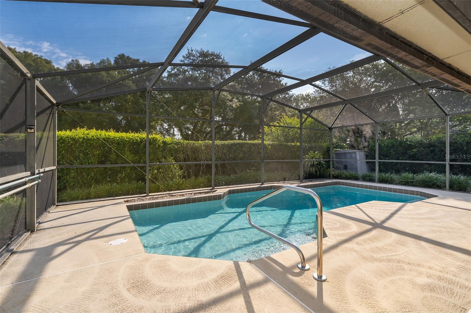 Property Photo: 1017 Gould Place FL 32765
