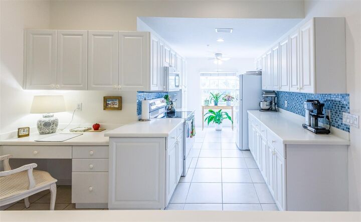 Property Photo:  7137 Cedar Hollow Circle 22-201  FL 34203 