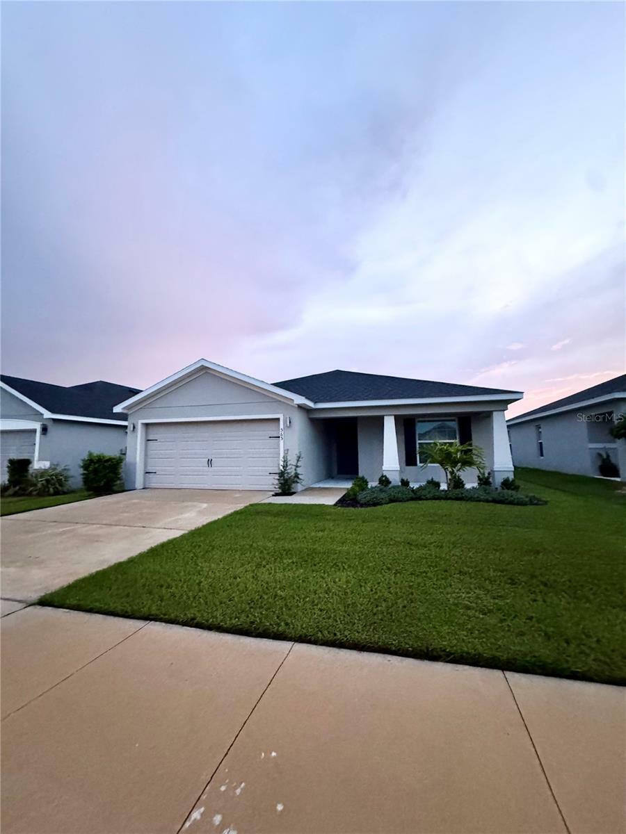 Property Photo: 565 Vittorio Drive FL 33884