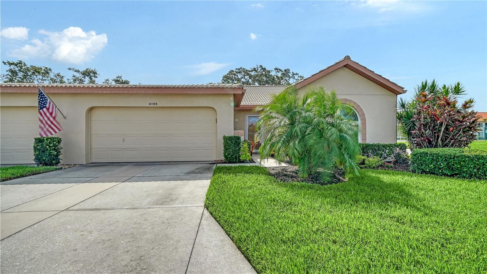 Property Photo: 4198 Vallarta Court 3027 FL 34233