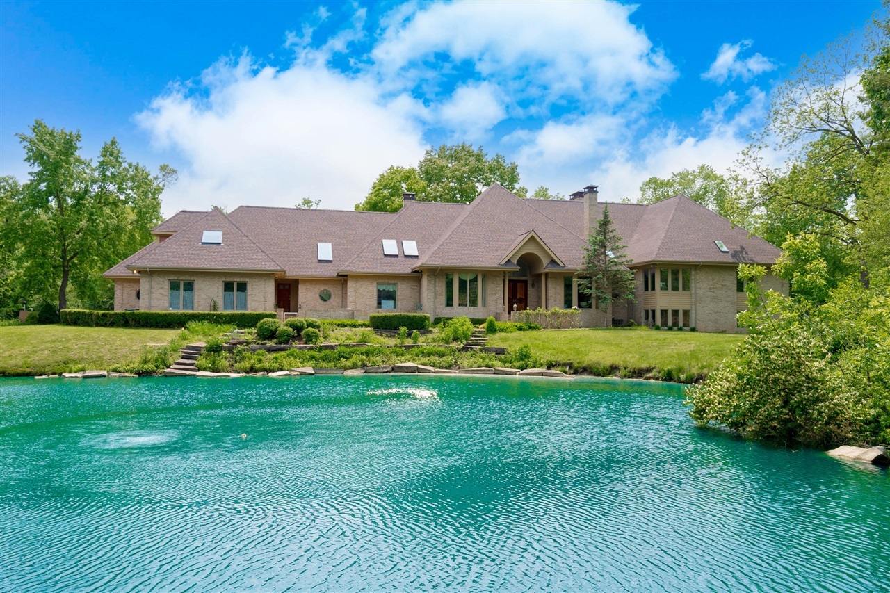 Property Photo: 4911 Red Fox Run MI 48105