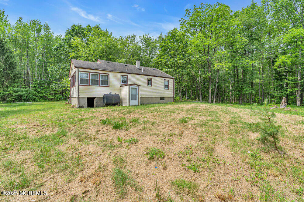 Property Photo: 211 E Greystone Road NJ 08857