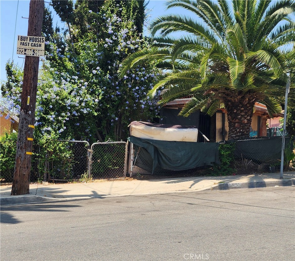 Property Photo: 503 N Rowan CA 90063