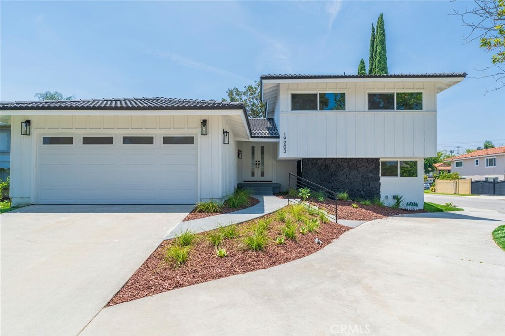 Property Photo:  19203 Benfield Avenue  CA 90703 