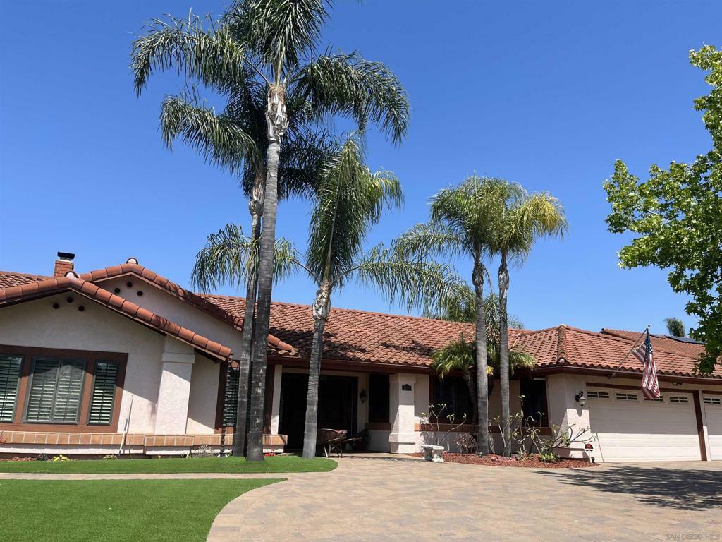 Property Photo: 1373 Stoneridge Circle CA 92029