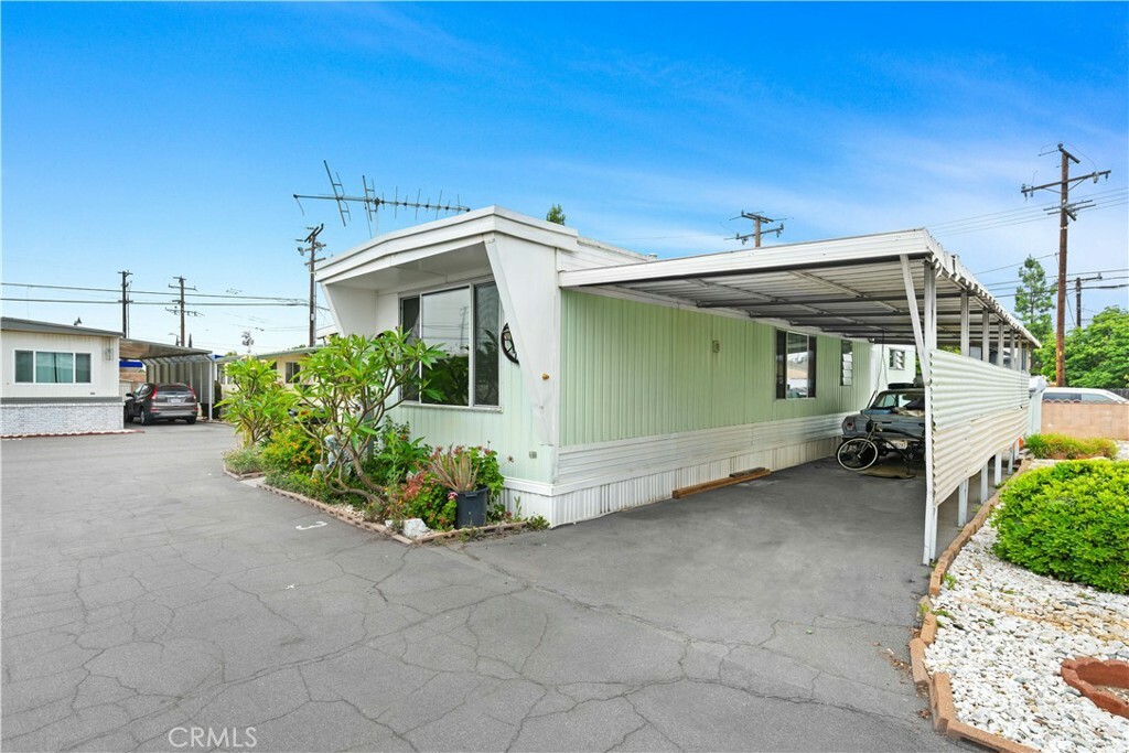 Property Photo: 1030 Bradbourne Space 3 Avenue CA 91010