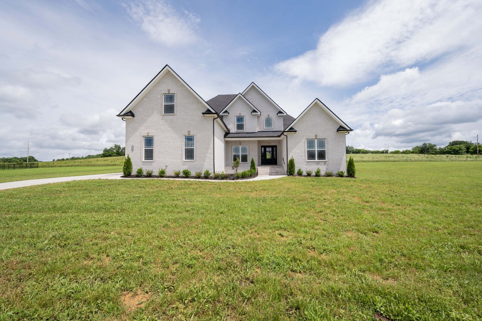Property Photo: 135 Bruce Meadows Dr TN 37018