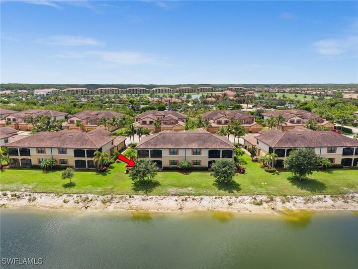 Property Photo: 17270 Cherrywood Court 5904 FL 34135