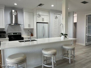 Property Photo: 1305 Sweetwater Cove 203 FL 34110