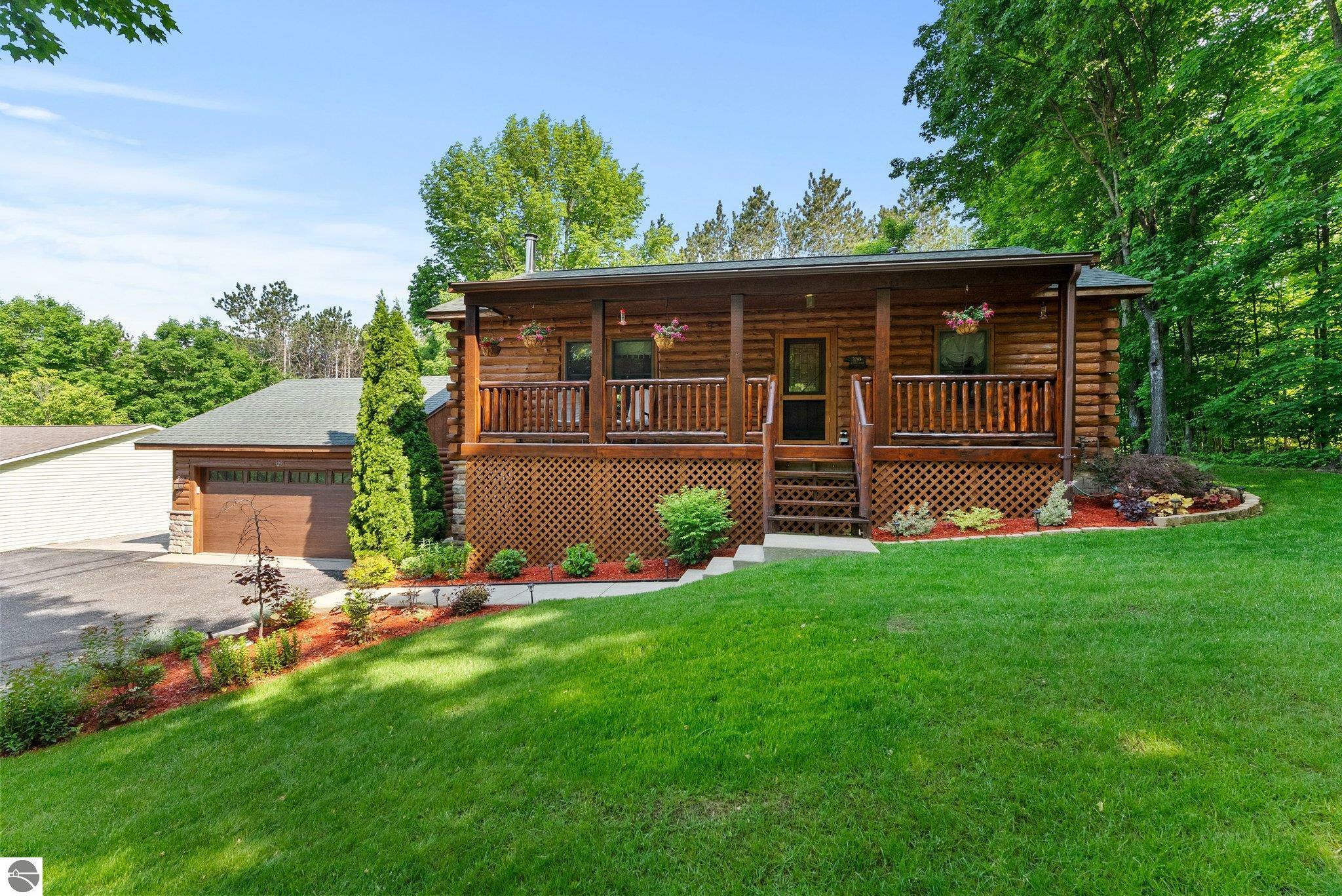 Property Photo: 3299 Hunters Ridge Drive MI 49685