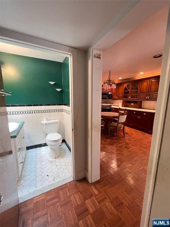 Property Photo:  106 Prescott Street  NJ 07627 