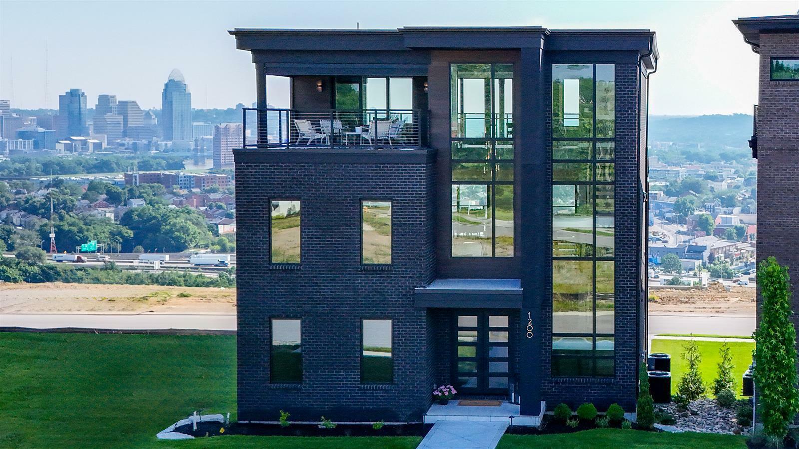 1200 Vistapointe Drive  Covington KY 41011 photo