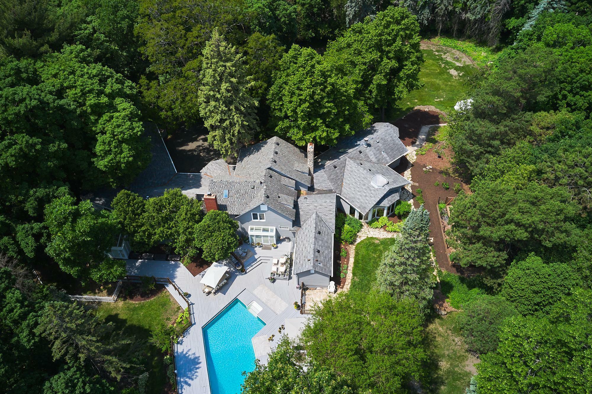 Property Photo: 3865 Hillcrest Road MN 55391