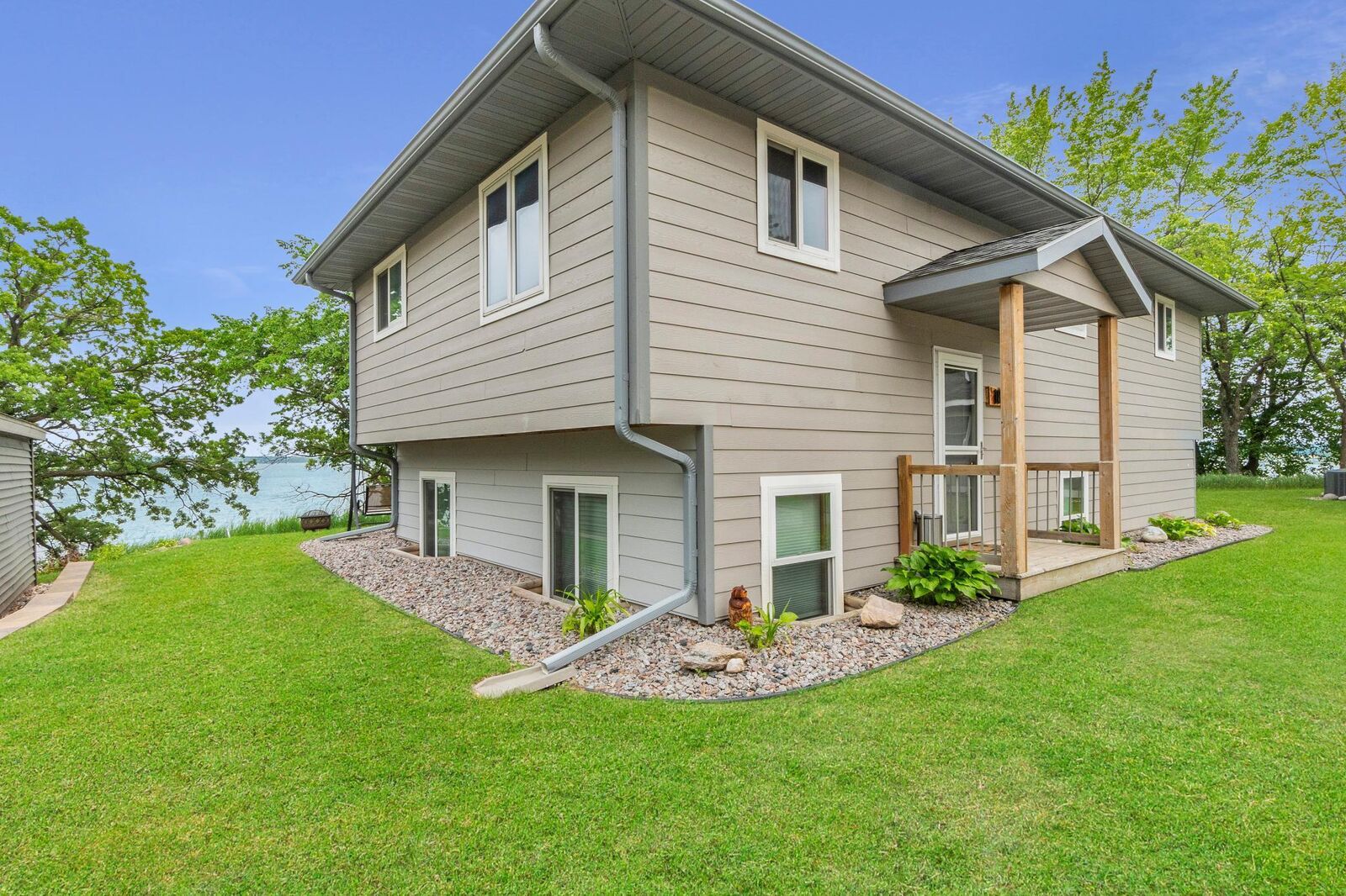 Property Photo:  1874 Hidden Valley Lane NW  MN 56354 