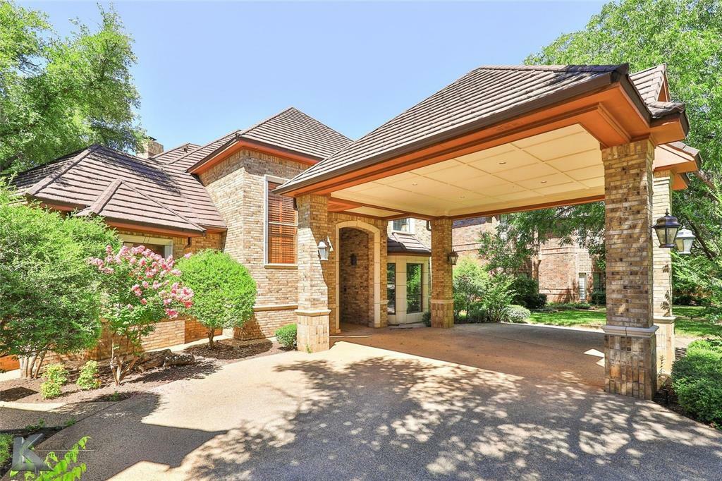 Property Photo: 25 Lytle Place Drive TX 79602