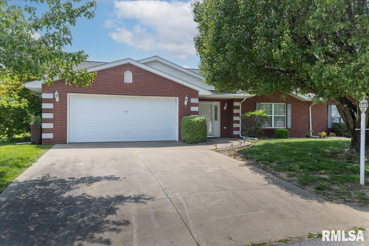 Property Photo: 1504 Apache Drive IL 62959