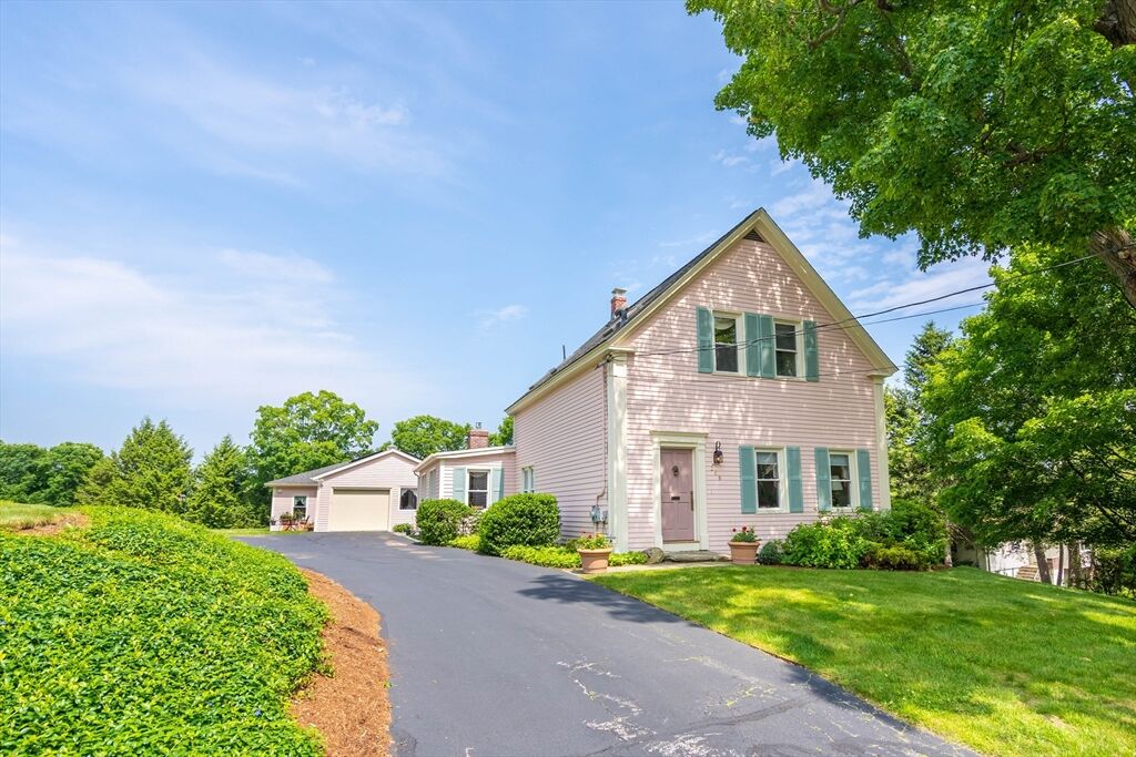 Property Photo: 268 Mower St MA 01602