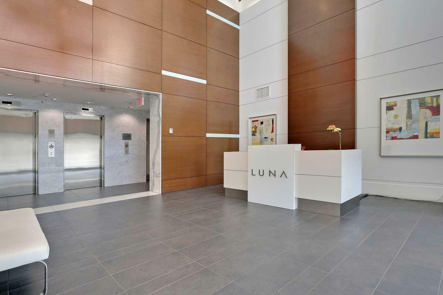 Property Photo: 1111 10 Street SW 1404 AB T2R 1E3