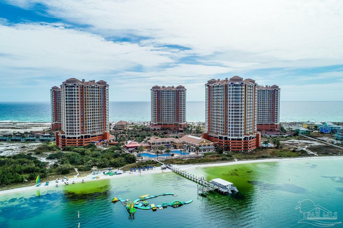 Property Photo:  2 Portofino Dr Ph-1  FL 32561 