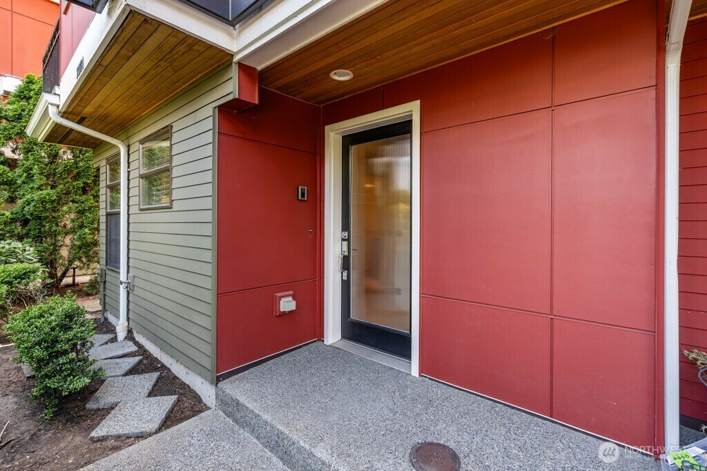 Property Photo: 7747 Sand Point Way NE A WA 98115