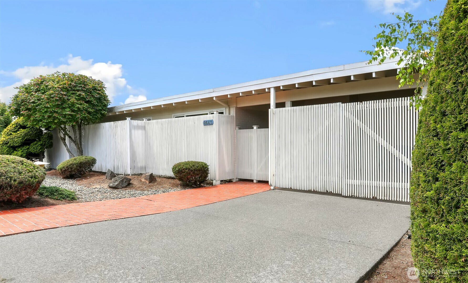 Property Photo: 8643 21st Avenue NW WA 98117