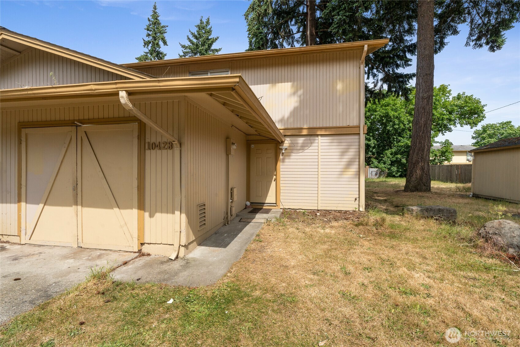 Property Photo: 10423 13th Avenue Ct S WA 98444