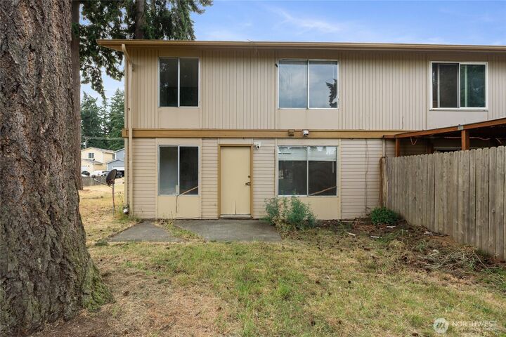 Property Photo:  10423  13th Avenue Ct S  WA 98444 