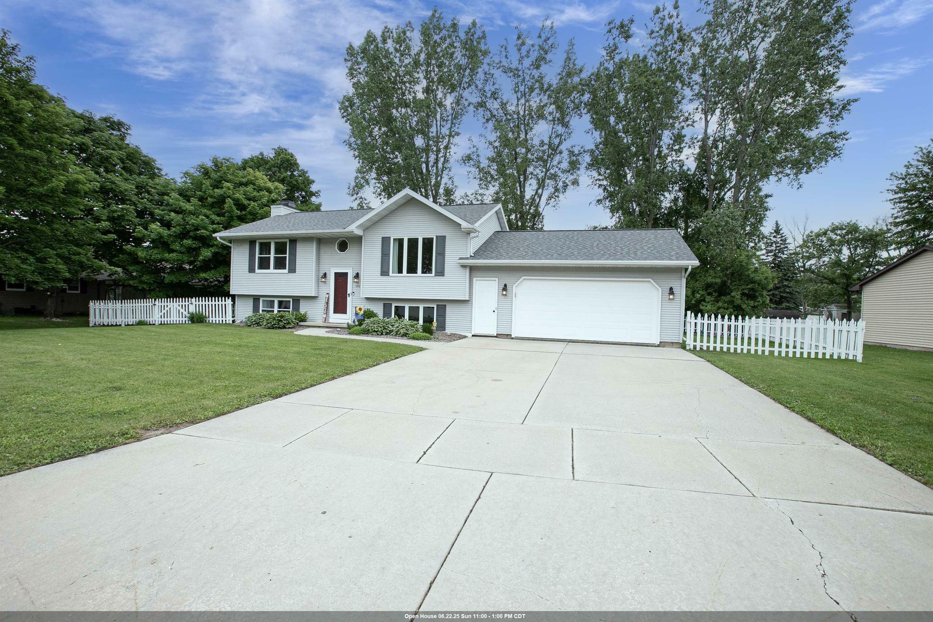 Property Photo: 324 Nancy Lane WI 54162-9466
