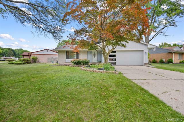 23870 Rockingham Street  Southfield MI 48033 photo