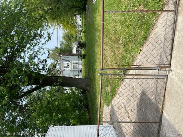 Property Photo: 2135 Jarvis Avenue MI 48091