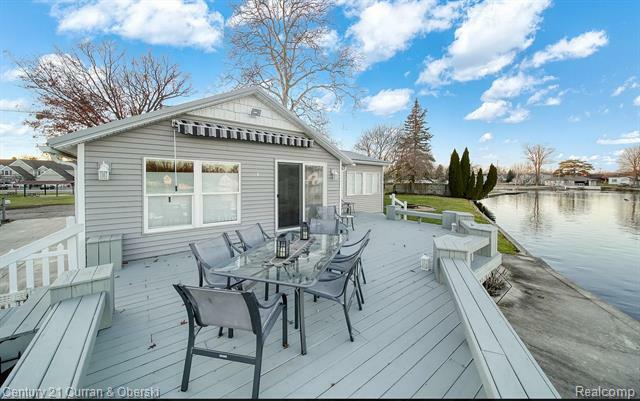 Property Photo:  131 Bennett Drive  MI 49254 