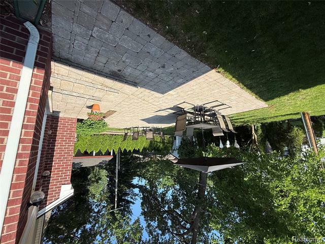 Property Photo: 23540 Wilson Avenue MI 48128
