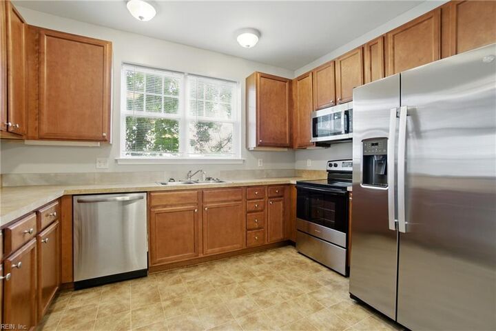 5321 Warminster Dr 205  Virginia Beach VA 23455 photo