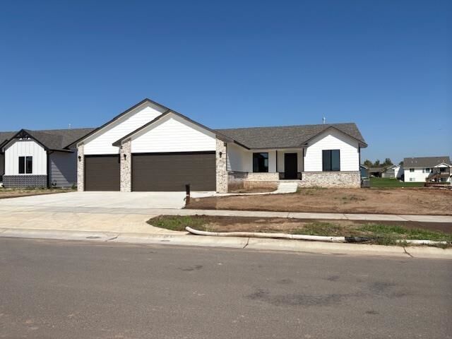 Property Photo: 10780 W Sondra KS 67101