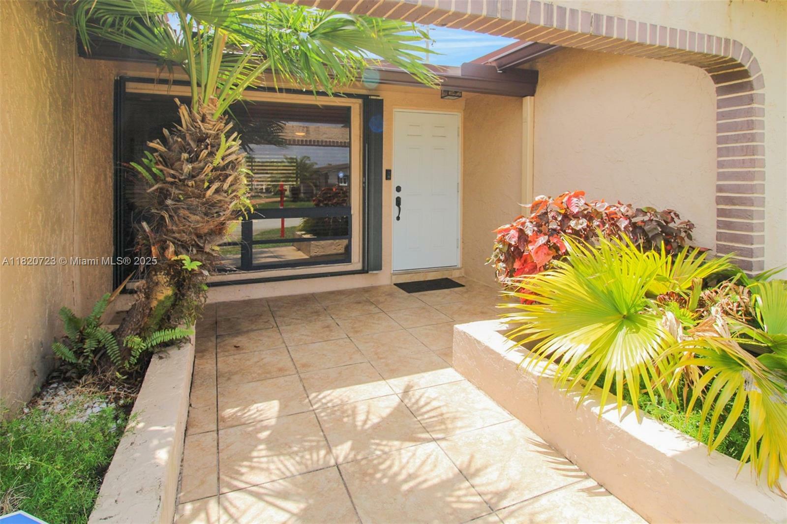 Property Photo:  620 NW 88th Ter  FL 33024 