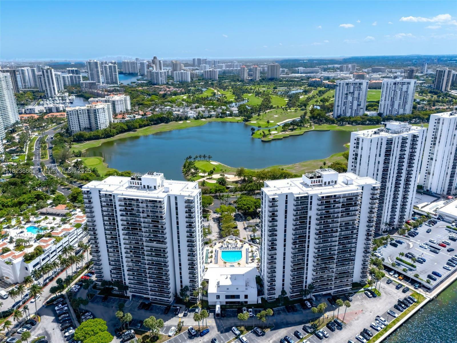 3731 N Country Club Dr 2023  Aventura FL 33180 photo
