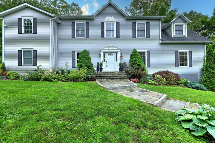 Property Photo: 2 Abbey Lane CT 06470