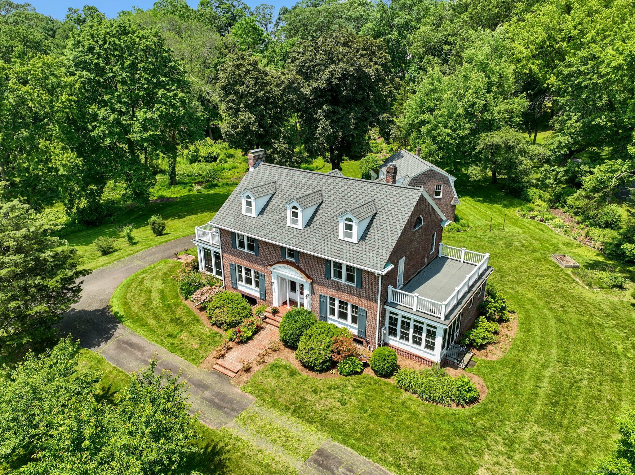 2200 Ridge Road  North Haven CT 06473 photo