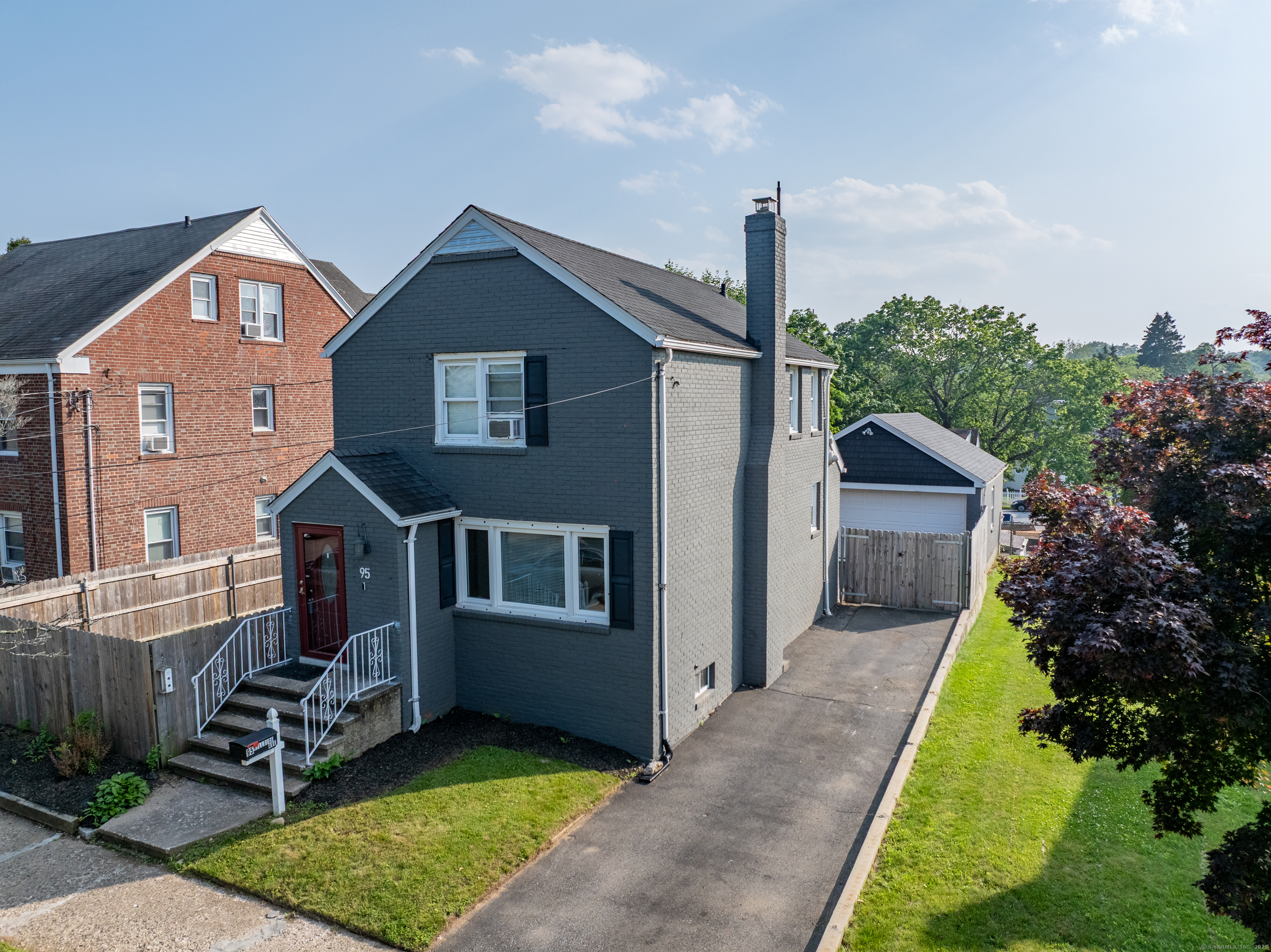 Property Photo: 95 Hillside Avenue CT 06604
