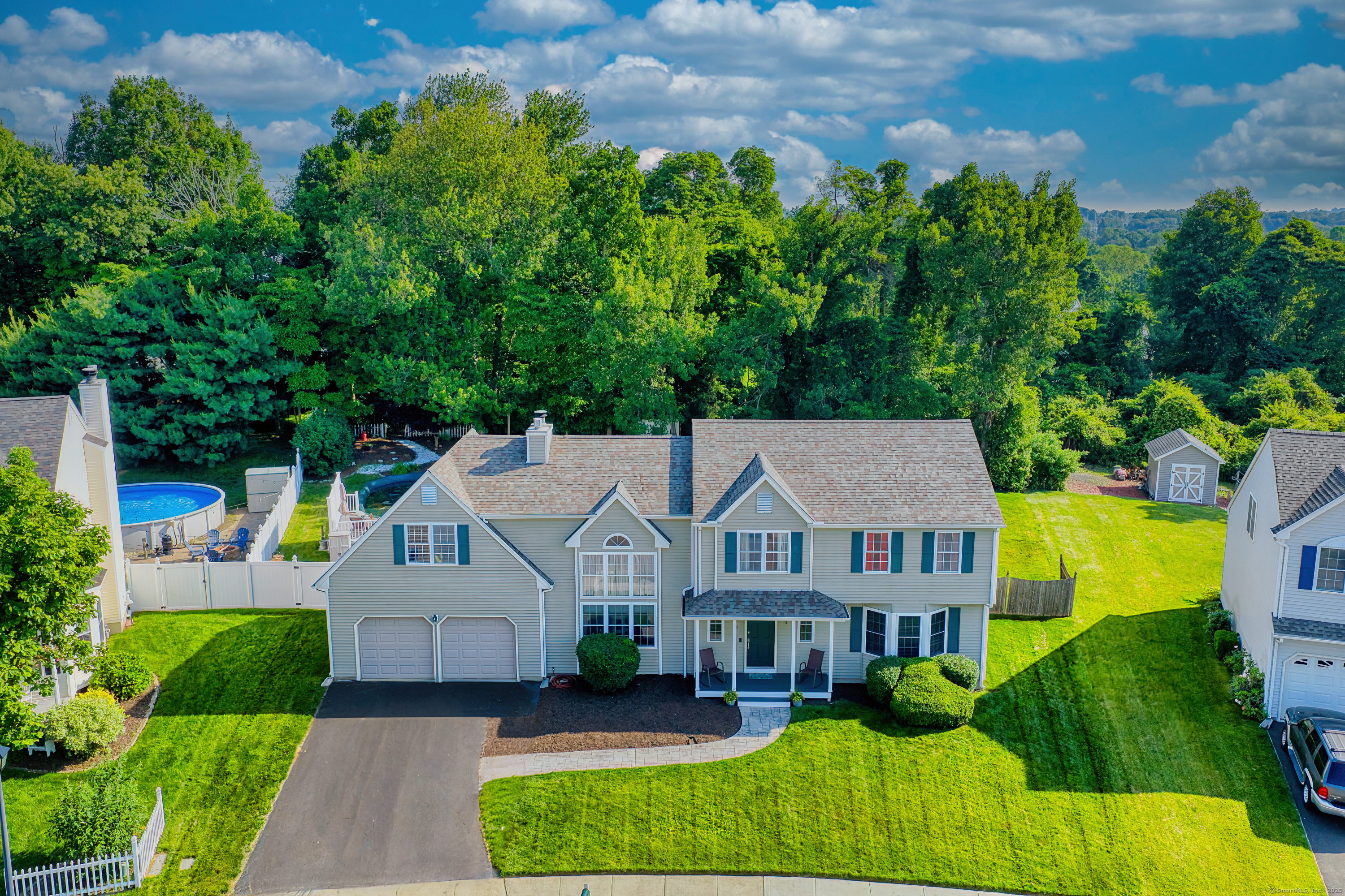 Property Photo: 56 Stagecoach Circle CT 06460
