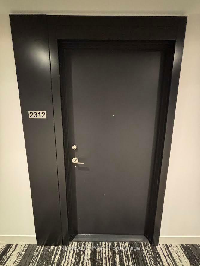 Property Photo: 252 Church Street W 2312 ON M5B 1Z2