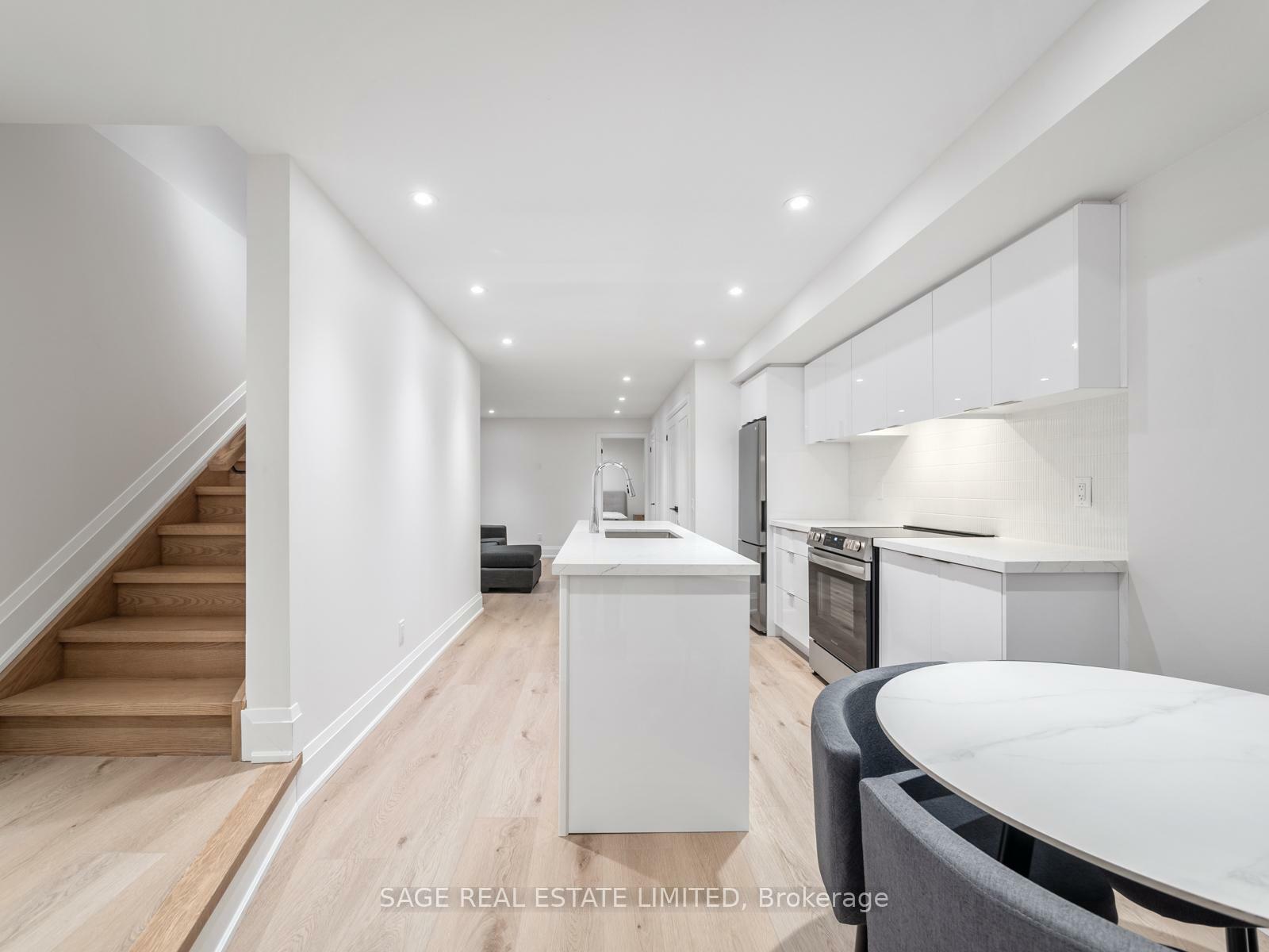 64 Gwynne Avenue Lower  Toronto ON M6K 2C4 photo