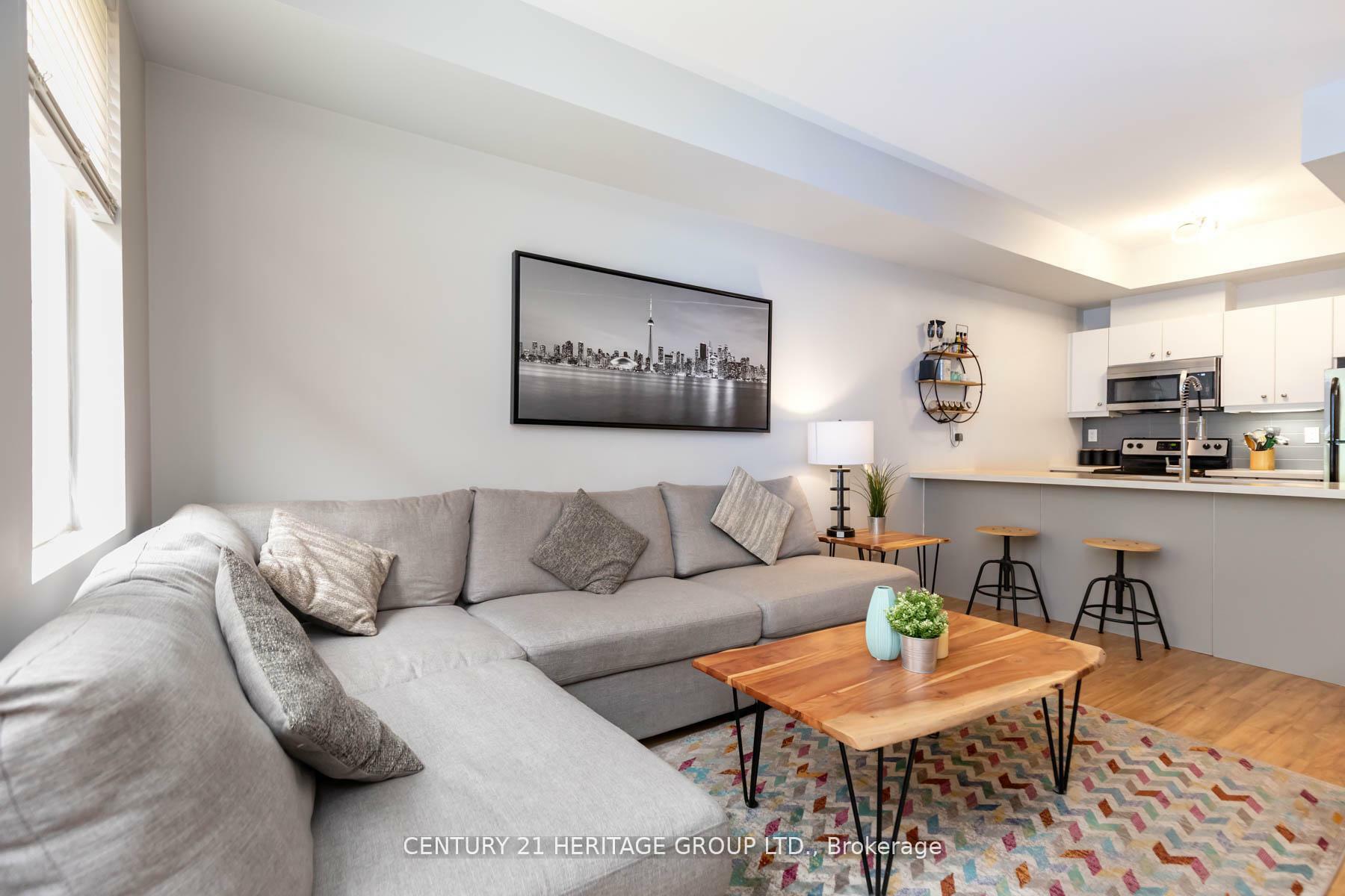 Property Photo:  68 Winston Park Boulevard 44  ON M3K 1C2 