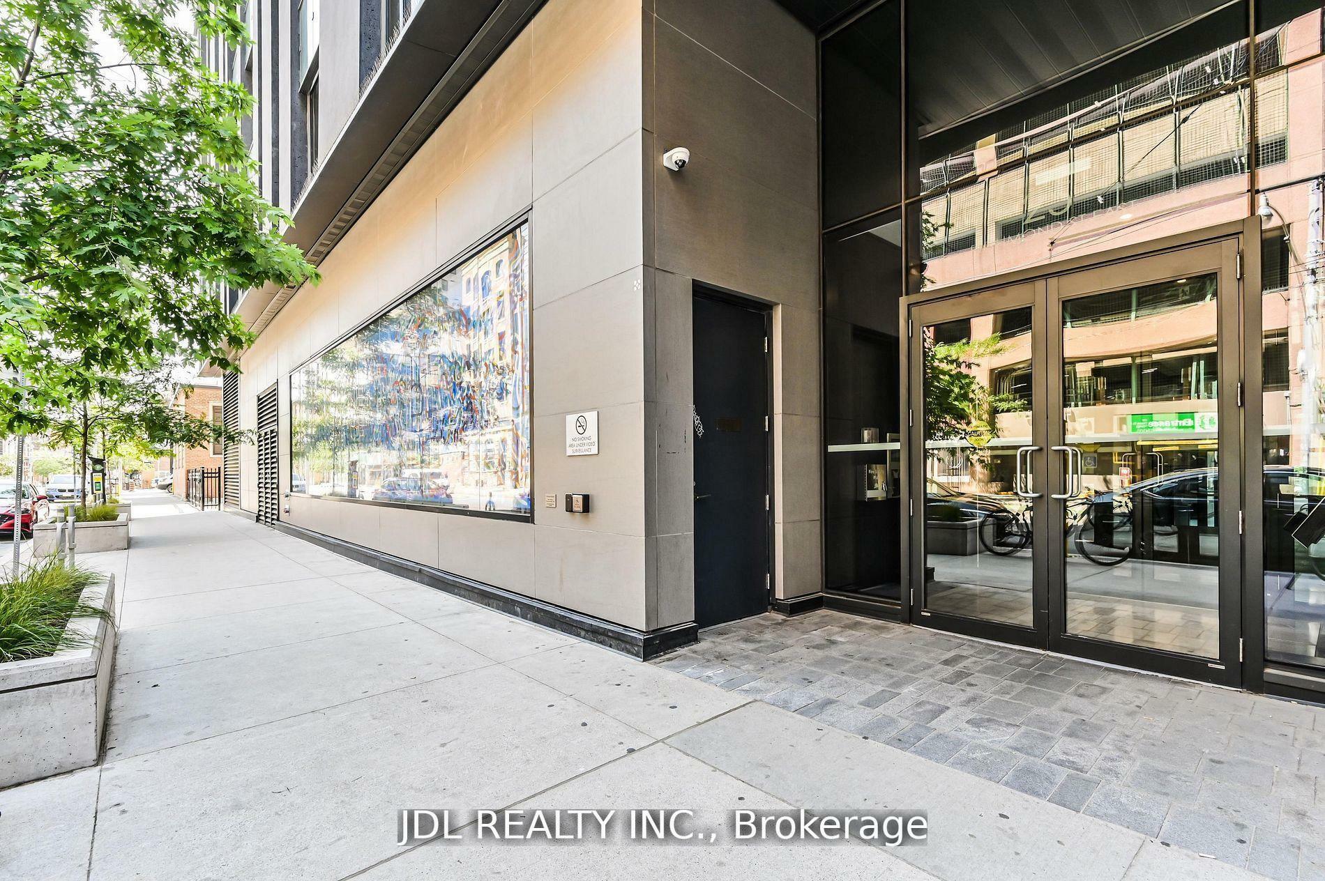 Property Photo: 25 Richmond Street E 1512 ON M5C 0A6