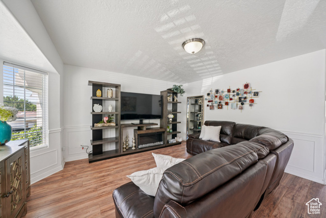 Property Photo: 1213 E 540 N UT 84660