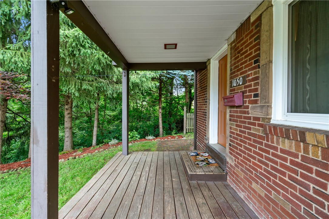 Property Photo: 1050 5th St PA 15005