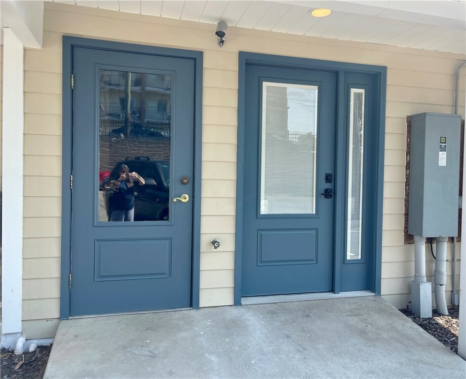 Property Photo: 24 W Pike St #4 PA 15317