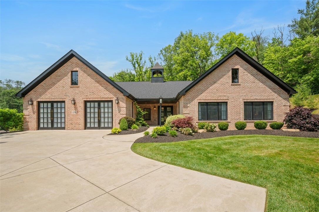 2356 Morrow Rd  Upper St. Clair PA 15241 photo