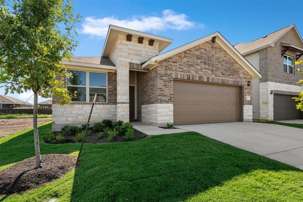Property Photo:  113 Prairie Falls Drive  TX 78634 