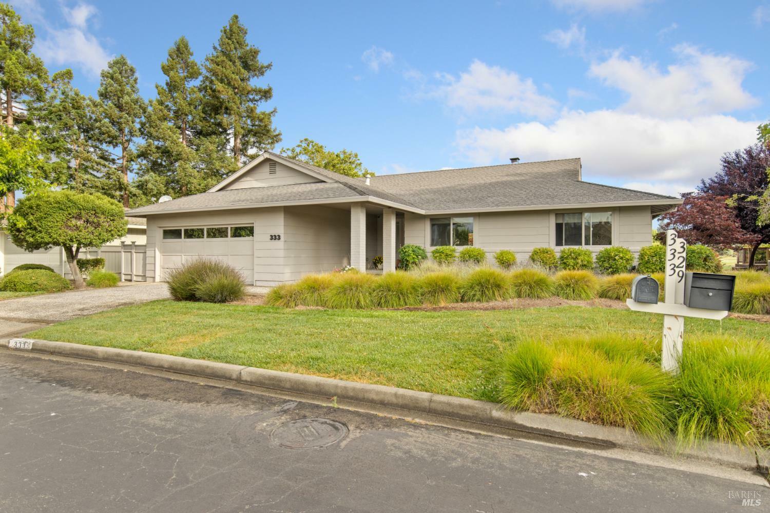 333 Oak Leaf Circle  Santa Rosa CA 95409 photo
